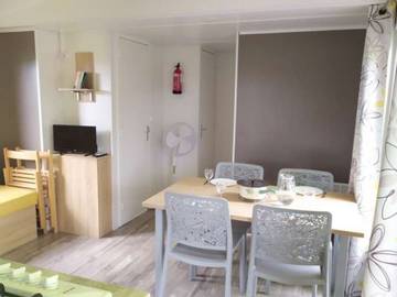 Camping pour 6 Personnes dans Laurens, Parc naturel régional du Haut-Languedoc, Photo 1