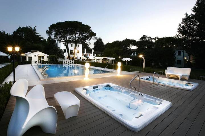 Appartamento per 2 persone, con Idromassaggio e Terrazza nonché Giardino e Piscina a Mirano