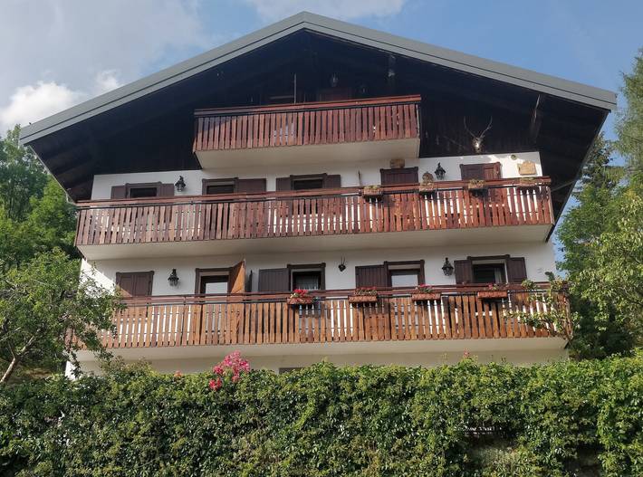 Ganze Wohnung, Ferienwohnung 'La Casa Dei Cervi - Mansarda' mit Bergblick, Balkon und Wi-Fi in Vodo di Cadore, Östliche Dolomiten