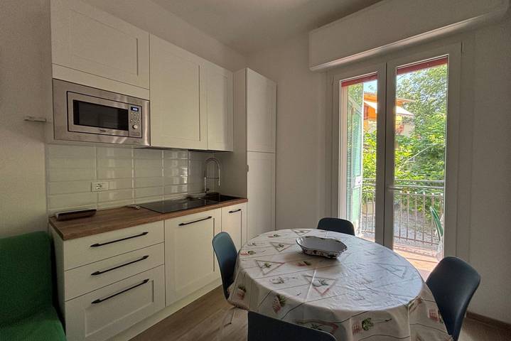 Appartement entier, Appartement de vacances pour 4 personnes avec balcon/terrasse in Cesenatico, Province de Forlì-Cesena