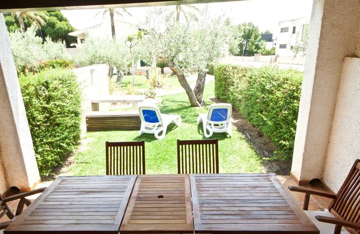 Location de vacances pour 7 personnes, avec bassin pour enfant ainsi que jardin et terrasse à El Perelló - 3