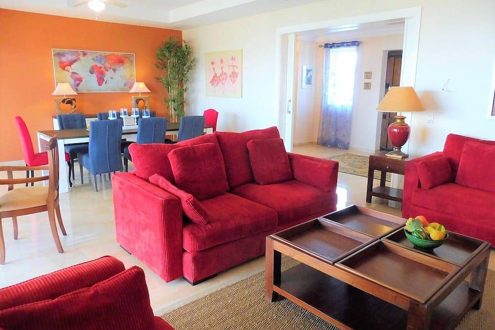 Luxuriöse Villa für 8 Personen mit privatem Pool, Traum-Aussicht, Wifi in Alcorrín, Manilva