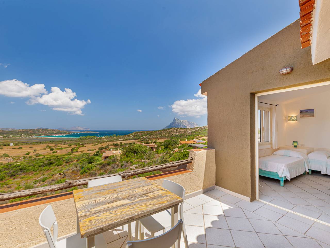 Ganze Wohnung, Bilo 4 sea view - Lu Nibareddu in Lu Nibbareddu, Loiri Porto San Paolo