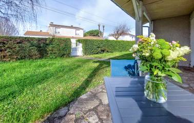 Holiday Rental for 8 People in Royan, Rochefort region, Photo 3