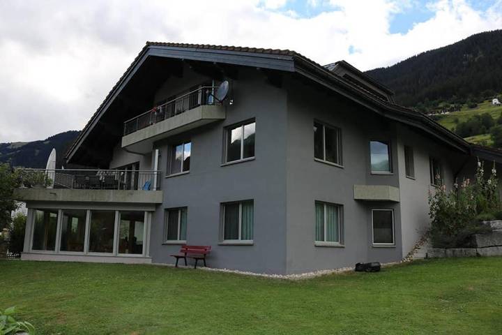 Ferienwohnung für 5 Personen, mit Terrasse und Garten sowie Ausblick