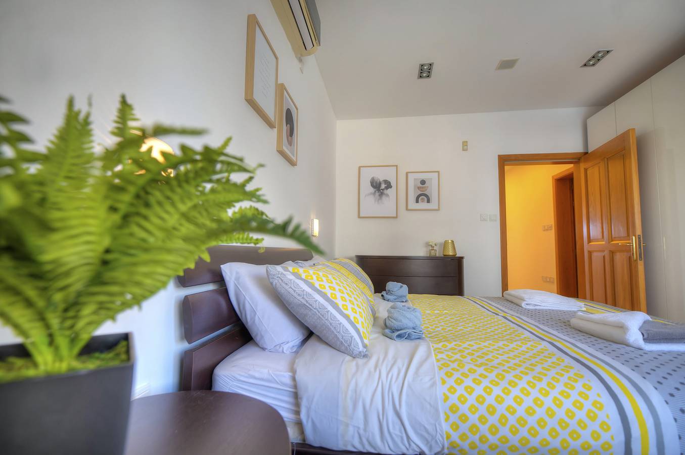 Appartamento intero, Appartamento vacanze per 6 persone con balcone in Sliema, Isola di Malta