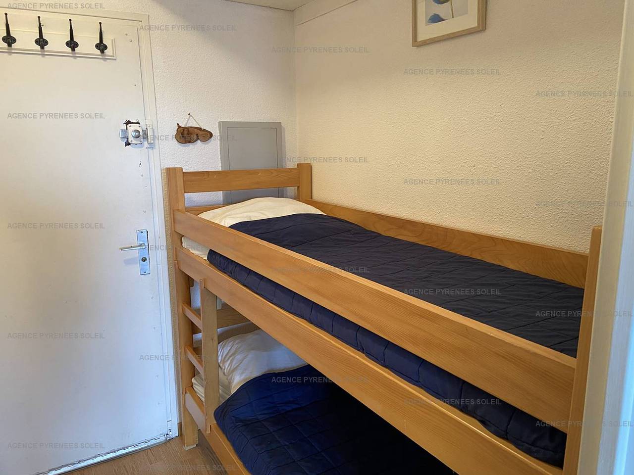 Studio entier, Studio cabine cosy avec balcon Sud, parking et Wifi aux Angles in Les Angles, Parc naturel régional des Pyrénées catalanes