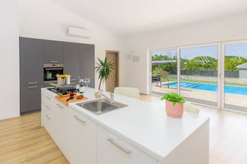 Villa für 12 Personen in Rovinjsko Selo, Rovinj, Bild 3