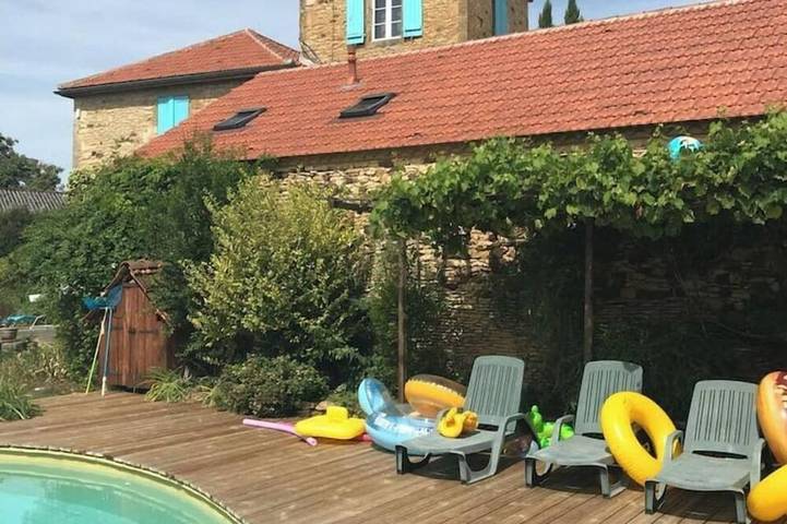 Maison de vacances pour 4 personnes, avec jardin et piscine