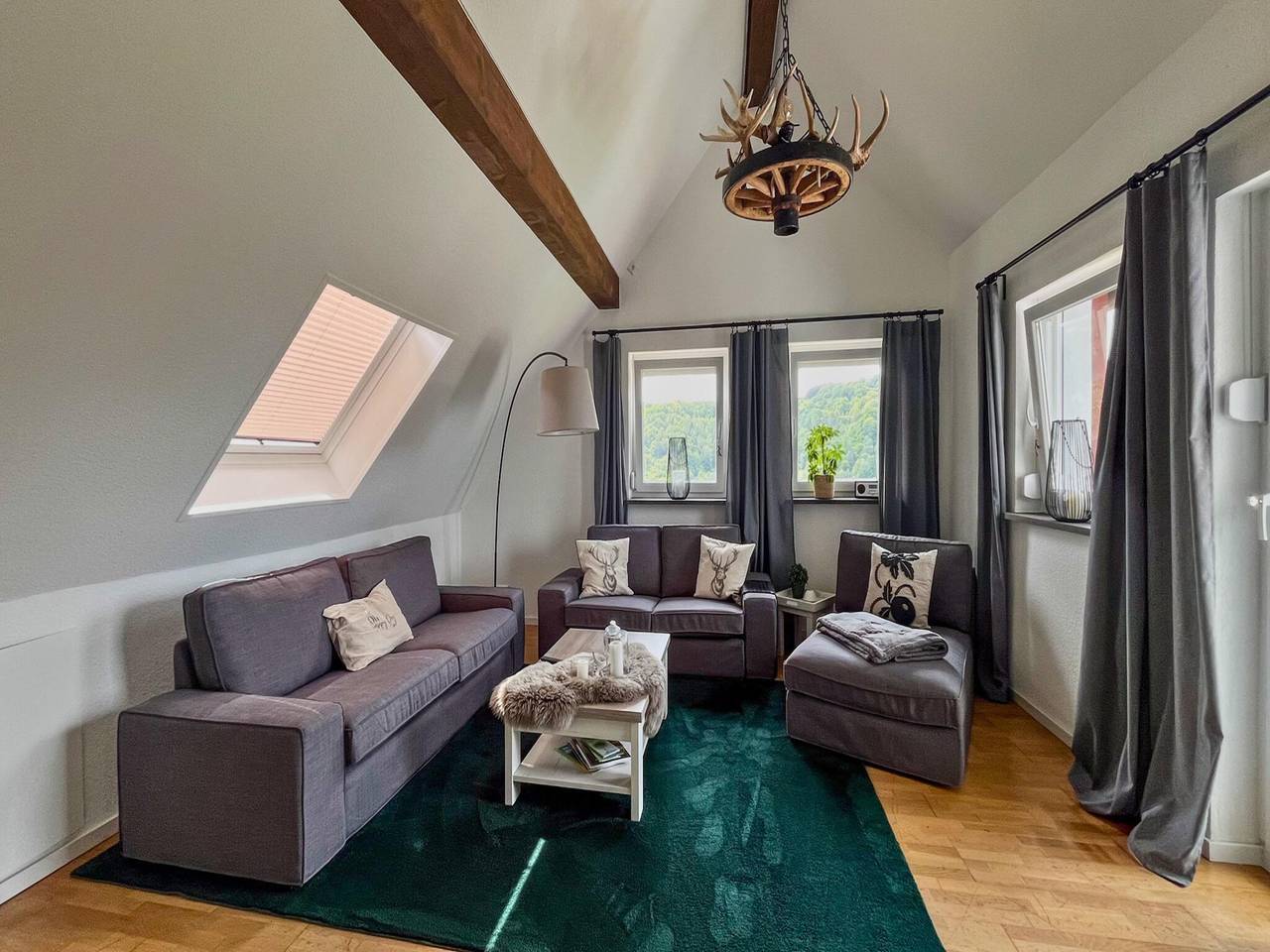 Ganze Wohnung, Traumhafter Dachterrasse Eifelglück in Pelm, Vulkaneifel