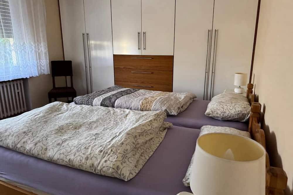 Ganze Wohnung, Große Monteurwohnung in Troisdorf | 100 qm | bis 5 Pers. | Garten | Parkplatz in Troisdorf, Rhein-Sieg-Kreis