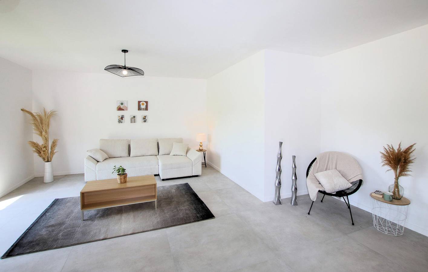 Appartement spacieux avec piscine, garage et WiFi - Près des restaurants et de la rivière in Puy-Saint-Martin, Région de Die