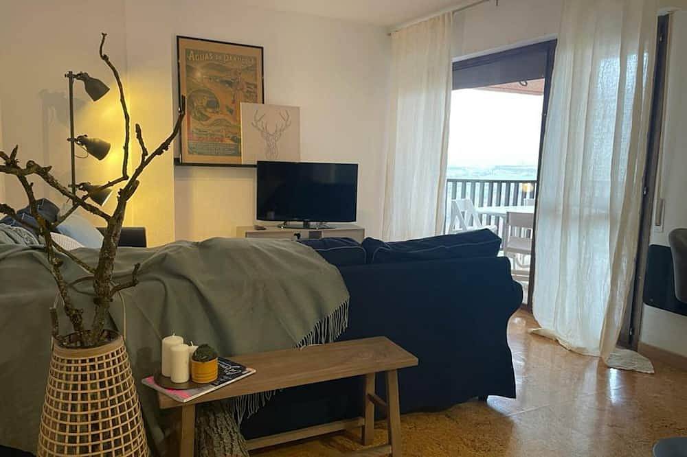 Appartement entier, Appartement Confortable avec Piscine, Salle de Sport et Parking à 10 min du Centre de Jaca in Jaca, Pyrénées espagnoles