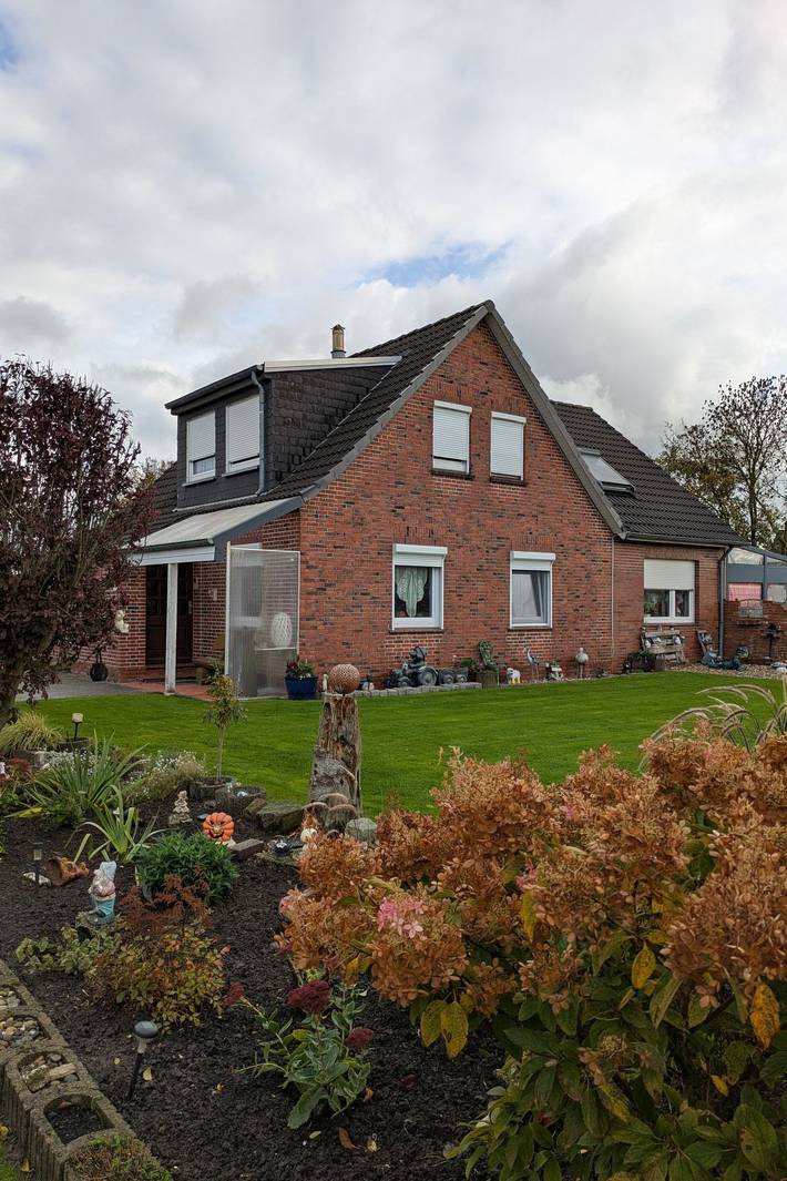 Ferienwohnung für 2 Personen, mit Terrasse und Garten in Hamswehrum