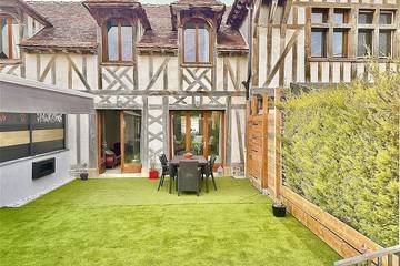 Cottage pour 6 personnes, avec jacuzzi ainsi que jardin et terrasse à Barberey-Saint-Sulpice