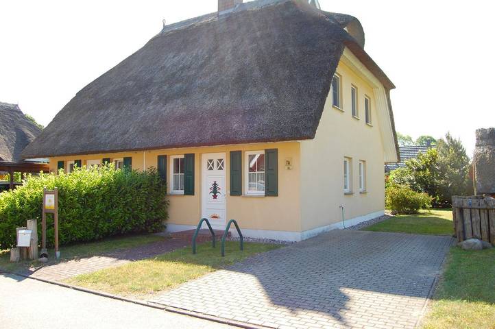 Vakantiehuis voor 5 personen, met Terras en Tuin in Darß