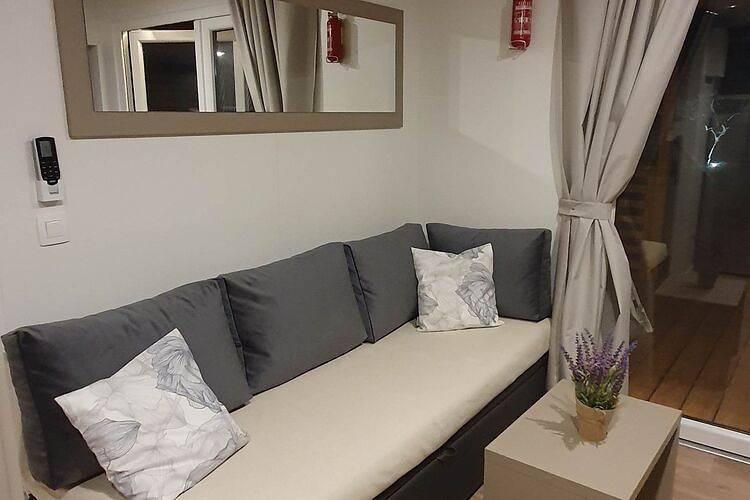 Mobile Homes Karlo & Dino - Two Bedroom Mobile Home with Terrace in Pomer, Südküste Istrien