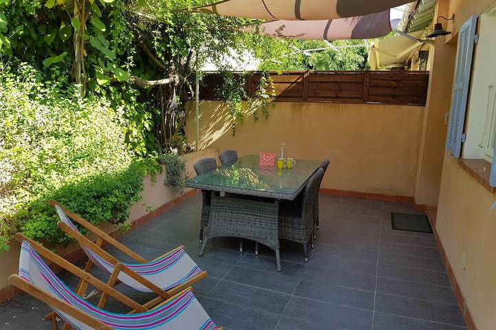 Location de vacances pour 3 personnes, avec Terrasse et Jardin à Vence