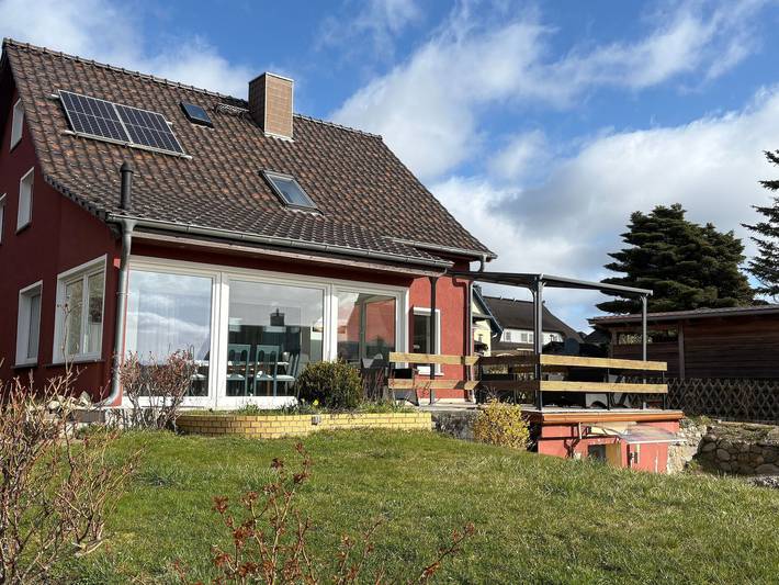 Ganze Ferienwohnung, Neu! Ferienhaus 1 Ringelrobbe - Ferienhaus 1 mit Terrasse und Wintergarten in Alt Reddevitz, Mönchgut