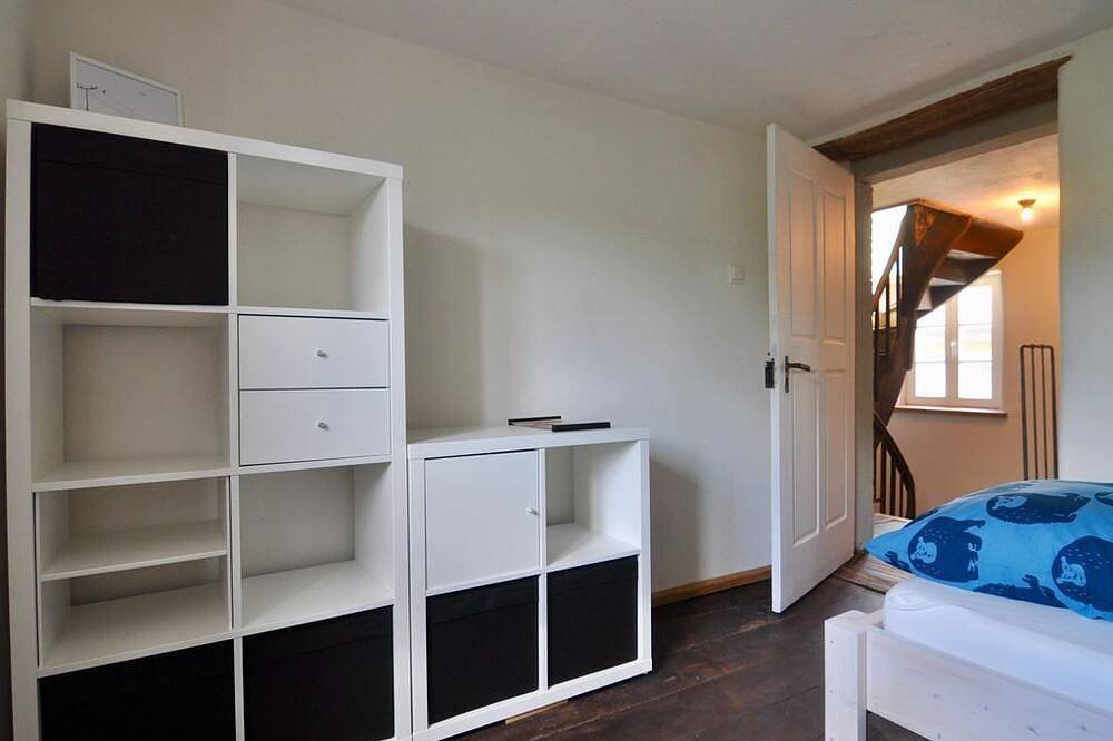 Ferienhaus Baustert - 6-Bett-Ferienhaus Dusche u.Bad, Wc, 3 Schlafräume in Baustert, Eifelkreis Bitburg-Prüm