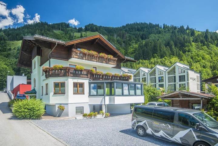 BnB für 4 Personen, mit Terrasse in Dorfgastein