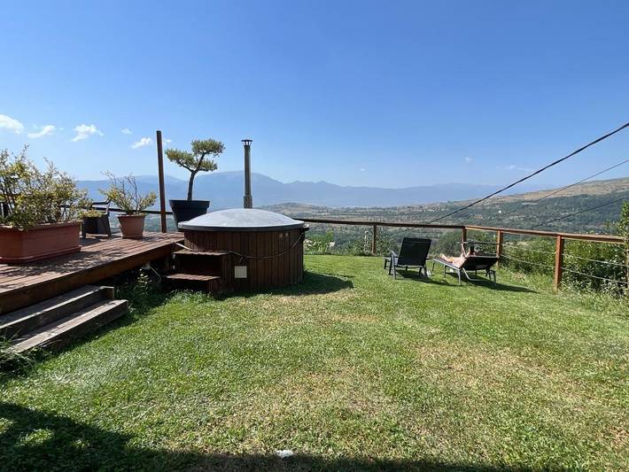 Gîte pour 4 personnes, avec jardin ainsi que jacuzzi et sauna à Enveitg - 3