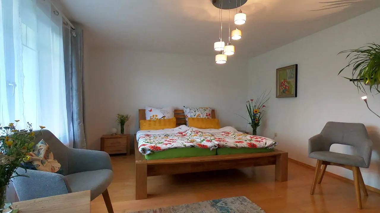 Ganze Ferienwohnung, Ferienwohnung für 3 Personen (43 m²) in Altenstadt (Oberbayern) in Altenstadt (Schongau), Romantische Straße
