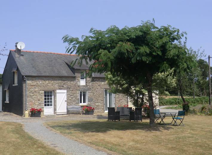 Gîte pour 2 personnes, avec jardin et terrasse