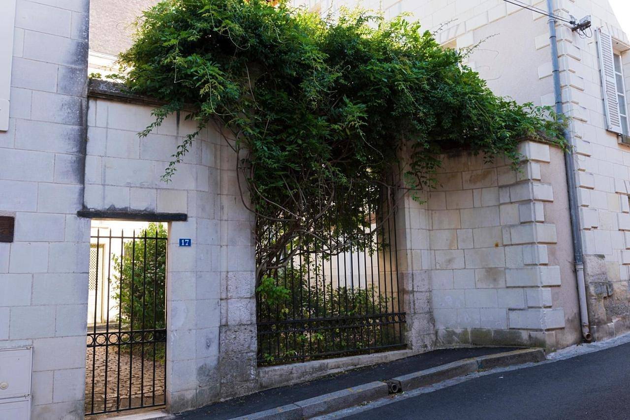 Appartement entier, La Lirosane, 3 studios, 3,7km du Zoo, Centre-ville in Saint-Aignan, Région de Romorantin-Lanthenay