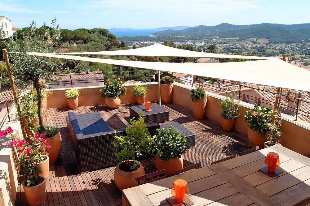 Casa de pueblo - Azotea de 55 m² - Magníficas vistas al mar y las islas in Bormes-les-Mimosas, Parque nacional Port-Cros