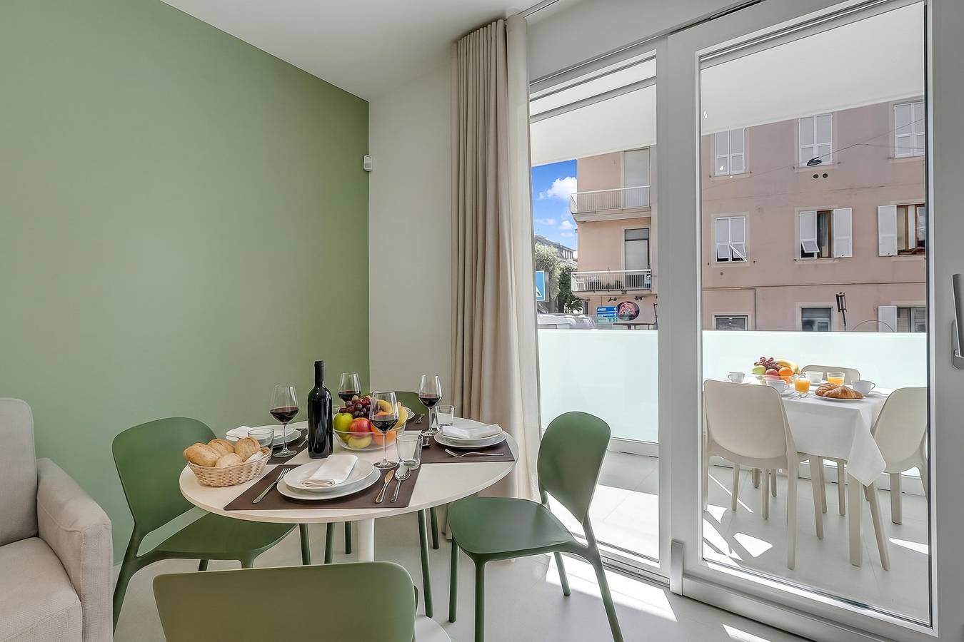 Appartamento intero, Nua Boutique Apartaments 3 Towncentre in Finale Ligure, Comune di Finale Ligure