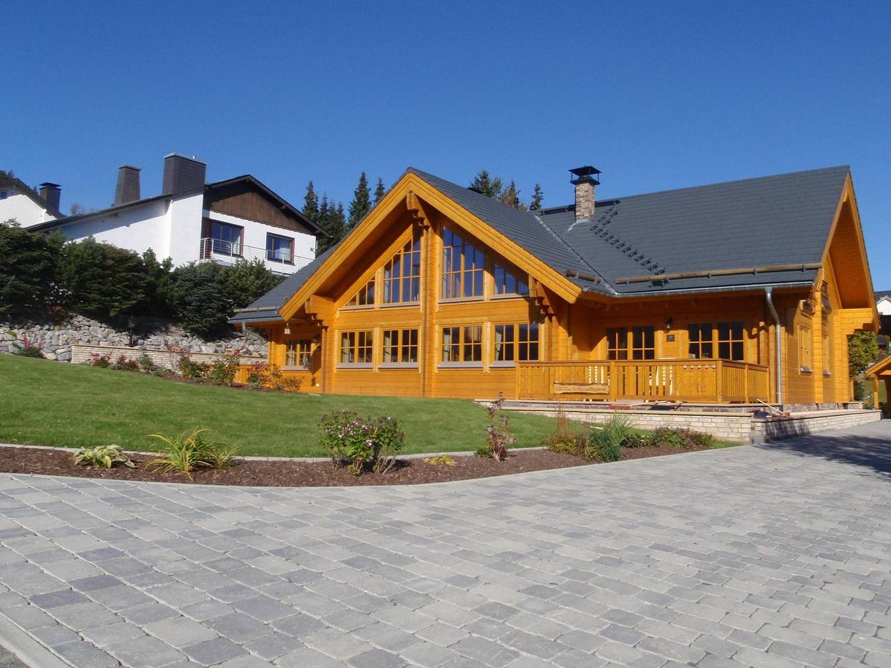 Luxus Blockhaus - Sonnenhang Lodge B in Willingen, die Mittelgebirge