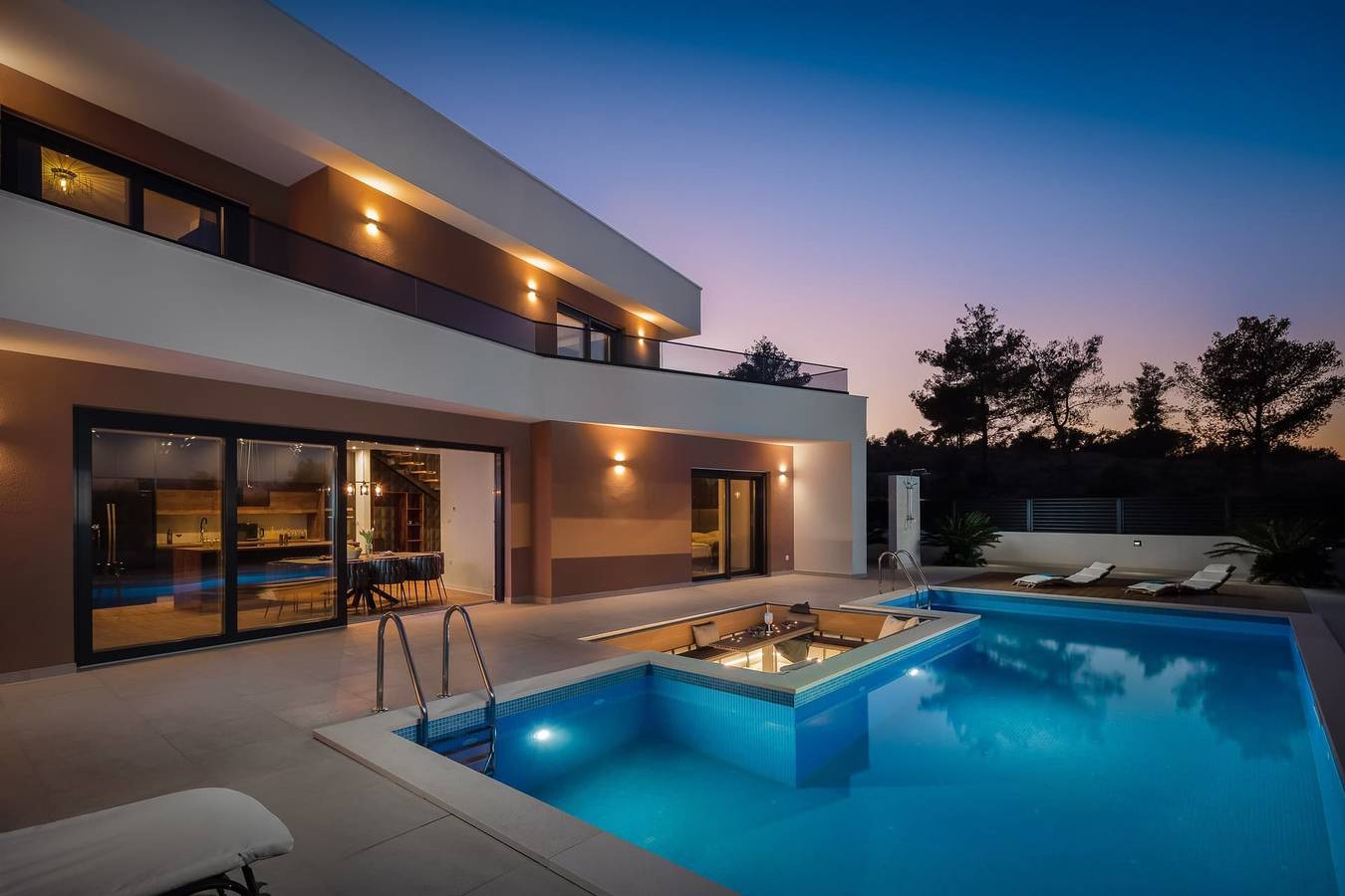 Villa Golden Ananas, 45 m2 headet pool, sea view in Sutivan, Brac