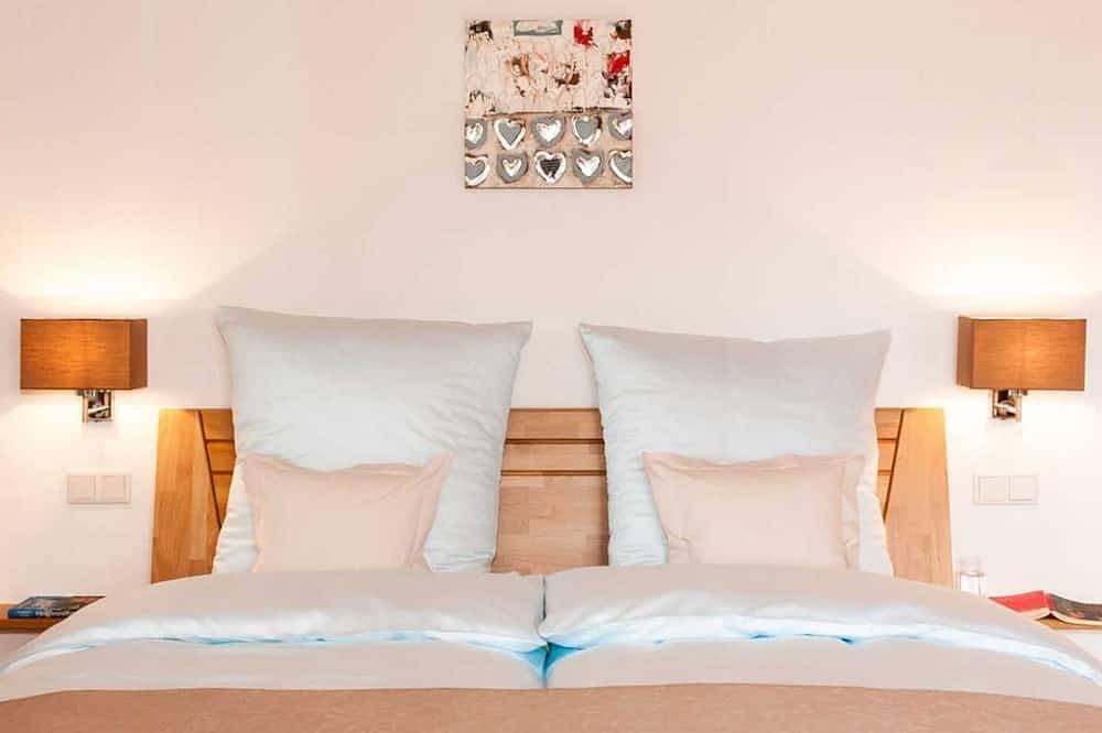 Entire apartment, Apartment Ringberg - Apartments Nutz in Bad Wiessee, Bavarian Alps