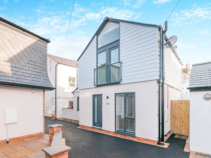 Log cabin for 4 people, with garden in Filey