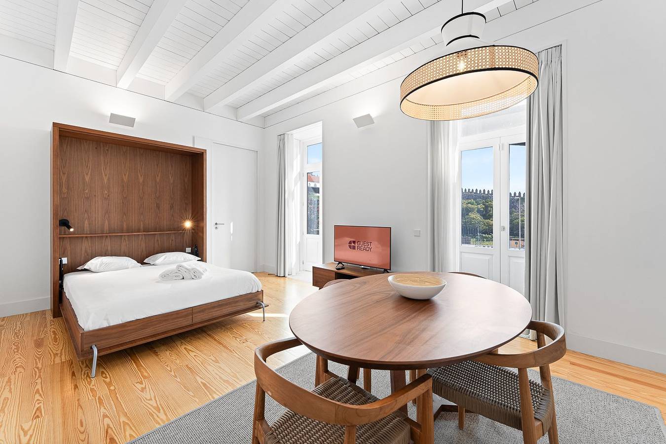 Ganzes Studio, Studio für 2 Personen mit Terrasse in Sé (Porto), Porto