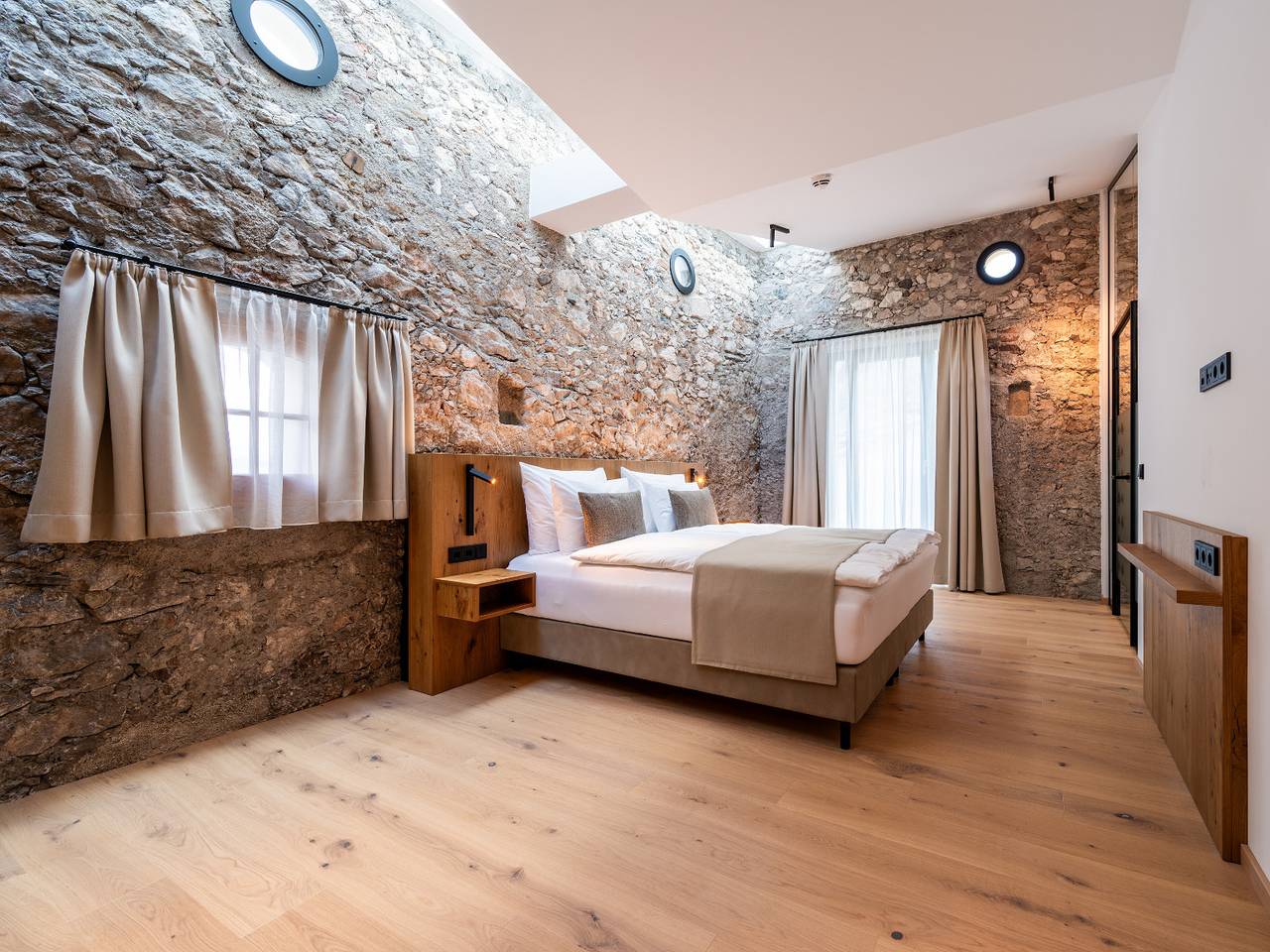 Ganze Ferienwohnung, Traube Premium in Rattenberg, Kitzbüheler Alpen