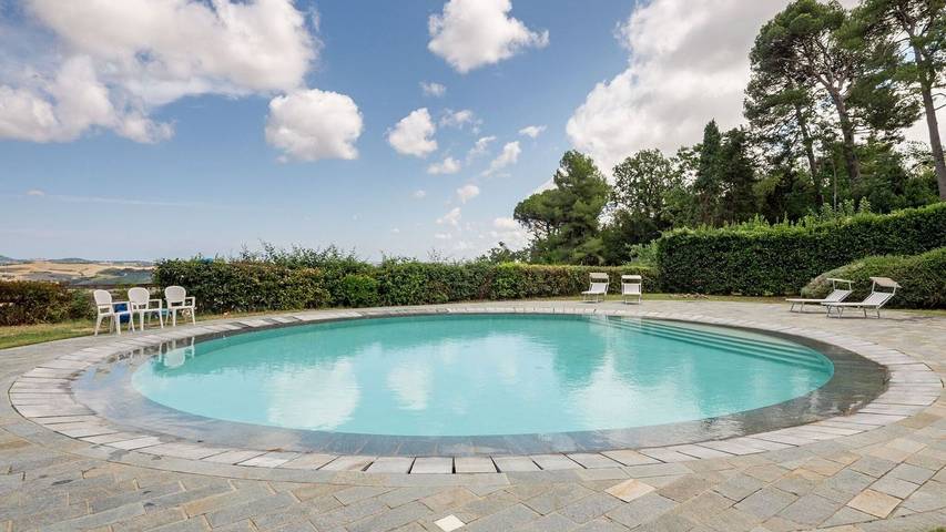 Gîte pour 4 personnes, avec jardin et piscine dans Villagrande (Mombaroccio)