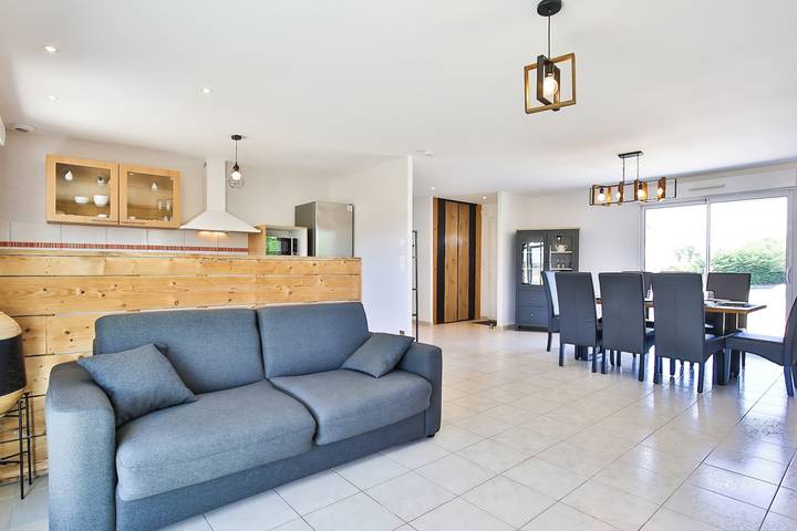 Ferienhaus „Gîte mit Spielzimmer“ mit Terrasse, privatem Garten und Wlan in Montfarville, Cherbourg und Umgebung