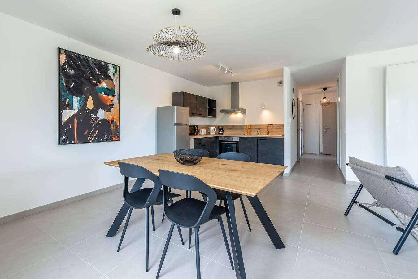 Appartement entier, Confortable 3 pièces de 70m² proche lac et Vieille Ville in Annecy, Annecy (commune)