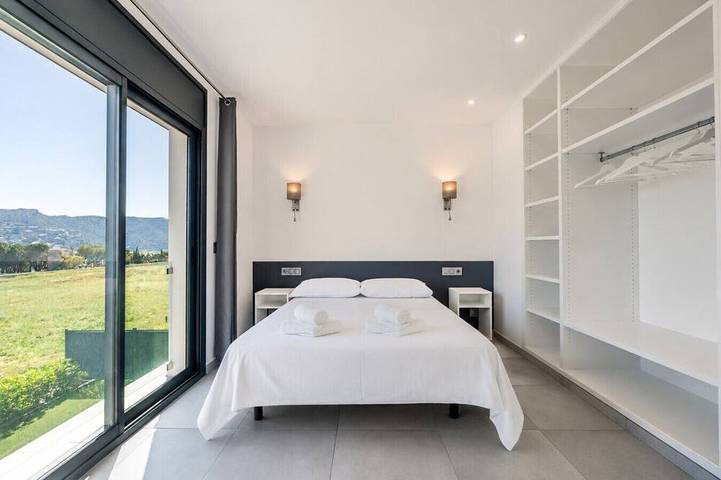 Villa Cala Prona : Private Mediterranean Retreat in Platja d'en Pere Esteve (el Port de la Selva), el Port de la Selva