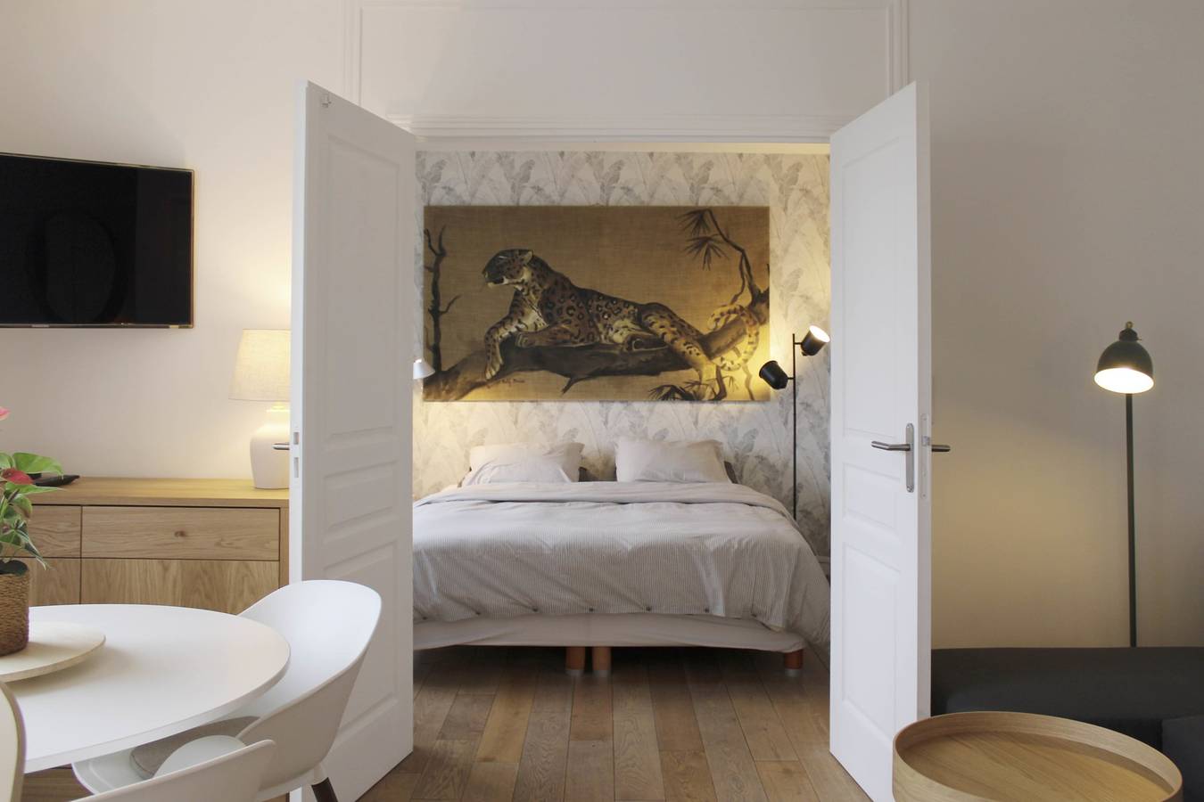 Entire apartment, Bright apartment in Boulogne-Billancourt in Boulogne-Billancourt, Hauts-de-Seine