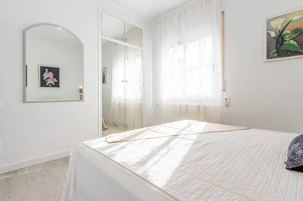 Pool, Meer und Zentrum – Ideales Haus für Familien in Empuriabrava, Oberampurien