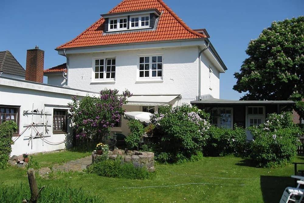 Garden Paradise - Luys Guesthouse in St. Peter-Bad, St. Peter-Ording