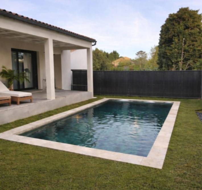 Maison de vacances pour 6 personnes, avec piscine et jardin