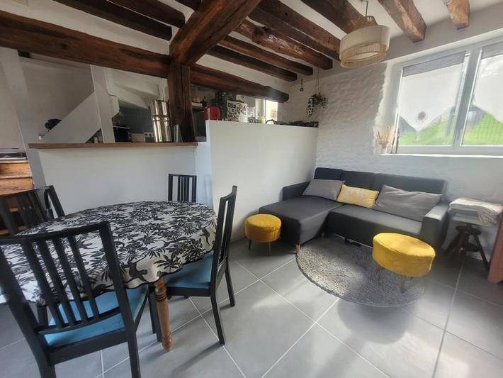 Gîte pour 4 personnes, avec terrasse à Beynes