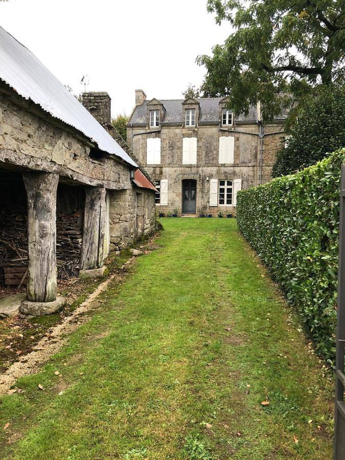 Maison de famille de caractère in Saint-Barthélemy (France), Région de Pontivy