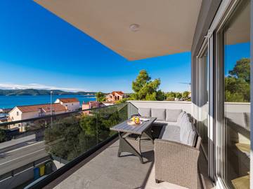 Vakantiewoning voor 8 Personen in Šibenik, Šibenik-Knin, Afbeelding 4