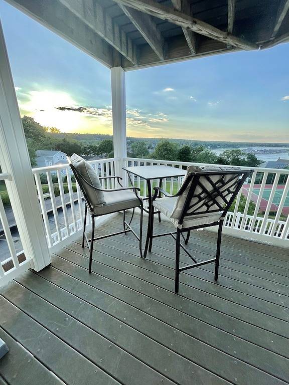 Ganze Wohnung, One bedroom third floor unit at The Lookout in Ogunquit, York County
