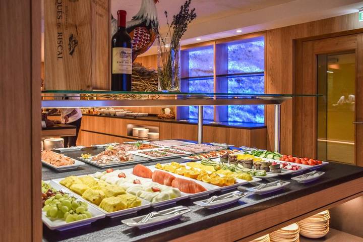 Hôtel pour 2 personnes, avec jacuzzi et piscine ainsi que sauna et jardin à Steeg - 4